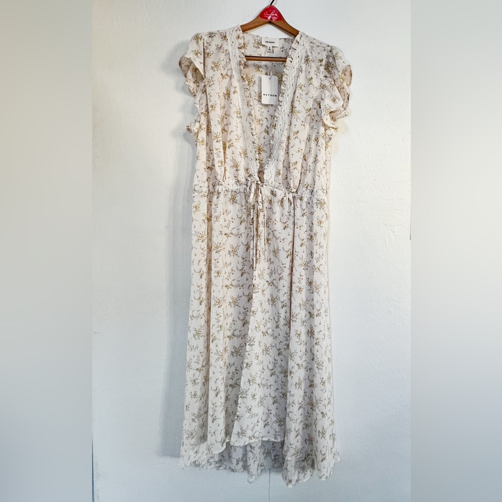 NWT Heyson Ivory Floral Duster